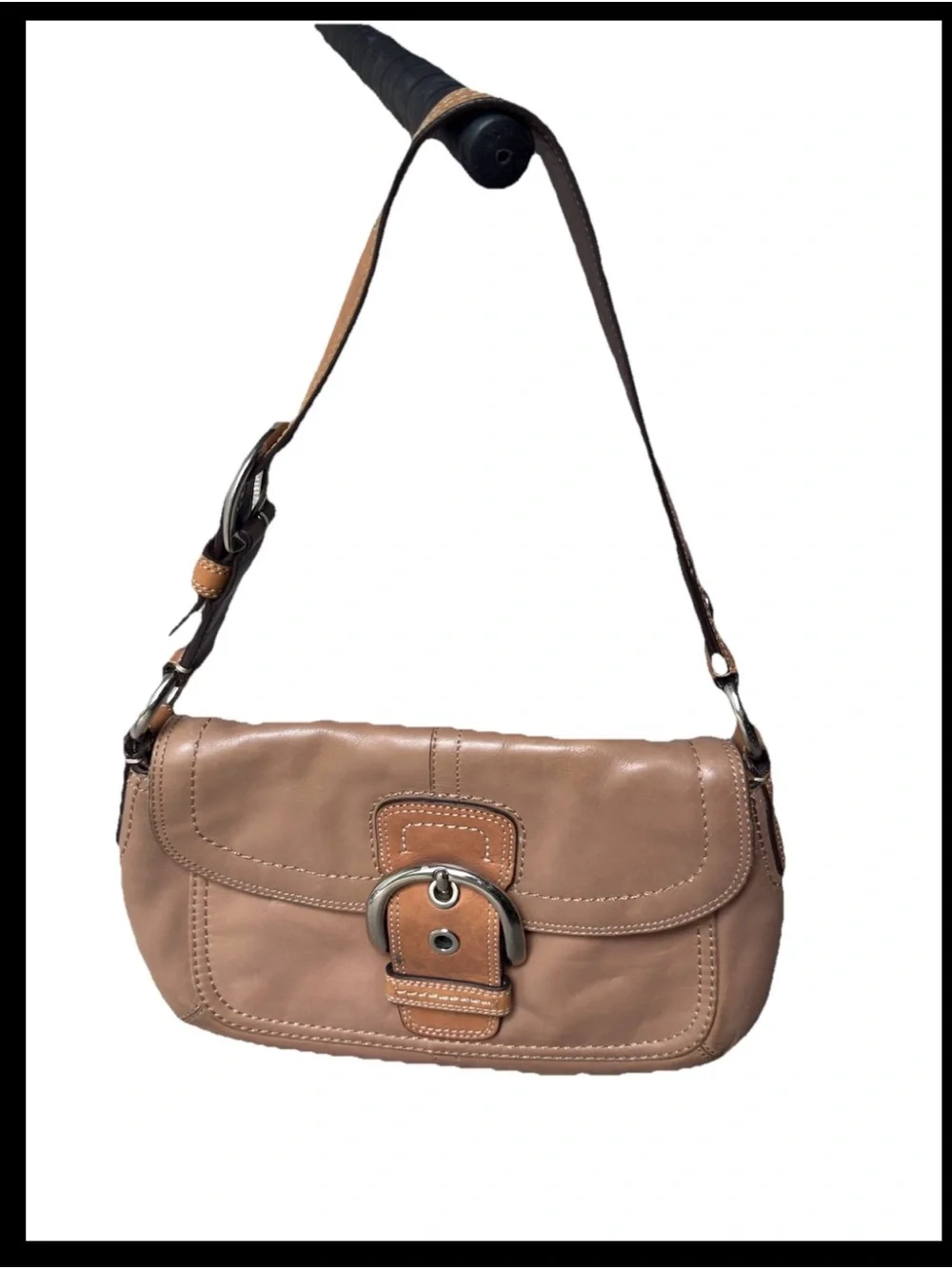 Vintage COACH Soho Flap Y2K F13105 Tan Leather Soho Shoulder Bag